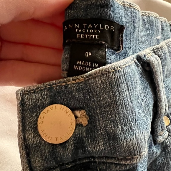 Ann Taylor Petite Jeans - Picture 2 of 3